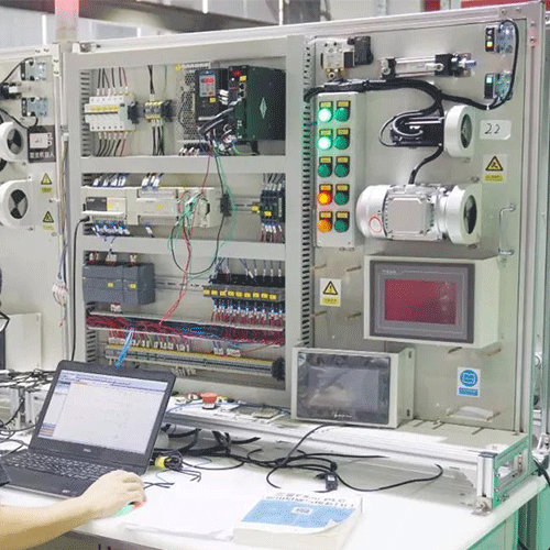 vertical injection molding machines